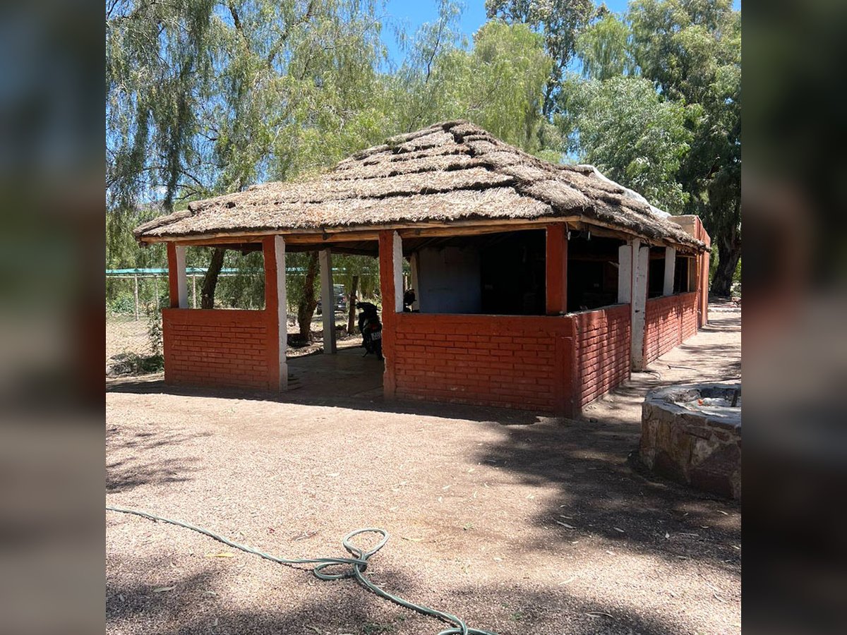 🏡🌄 Casa Campestre con Salón en 2 Hectáreas en Valle Grande